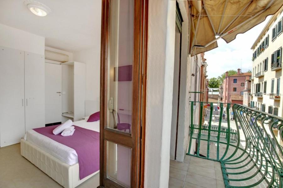 Fenix La Boheme Apartment เวนิส ภายนอก รูปภาพ